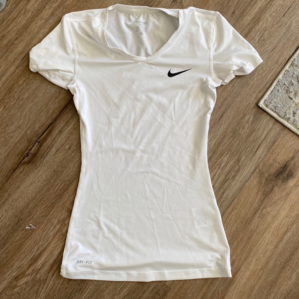 Nike pro tee shirt!